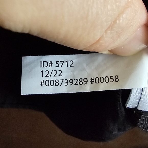 Express twist front button up - Picture 5 of 6